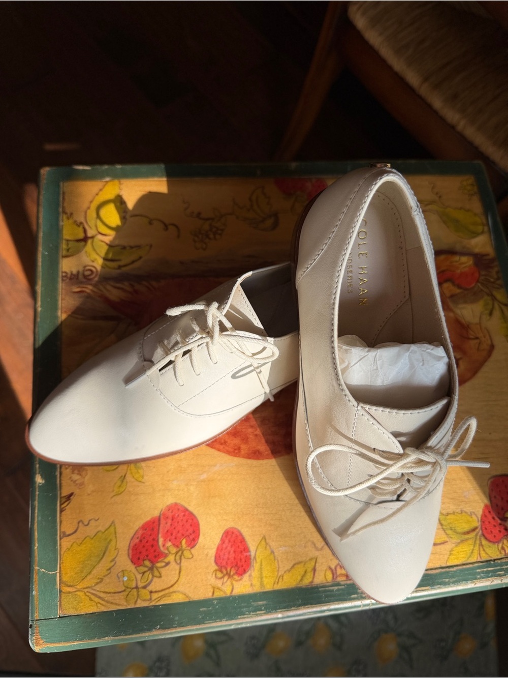 Cole Haan Cream Leather Lace-Up Flats